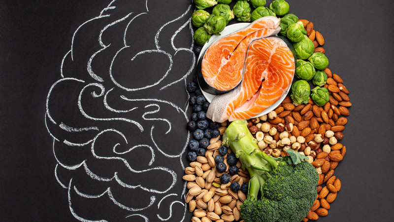 Bild zeigt verschiedene Lebensmittel